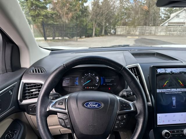 Certified 2022 Ford Edge Titanium AWD/4WD image 39