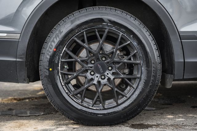 Used 2023 Volkswagen Tiguan S image 17