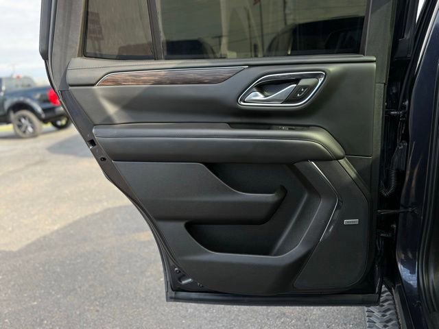 Used 2022 Chevrolet Tahoe Z71 w/ Luxury Package image 31