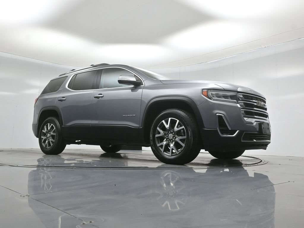 Used 2021 GMC Acadia SLE w/ Driver Convenience Package image 4