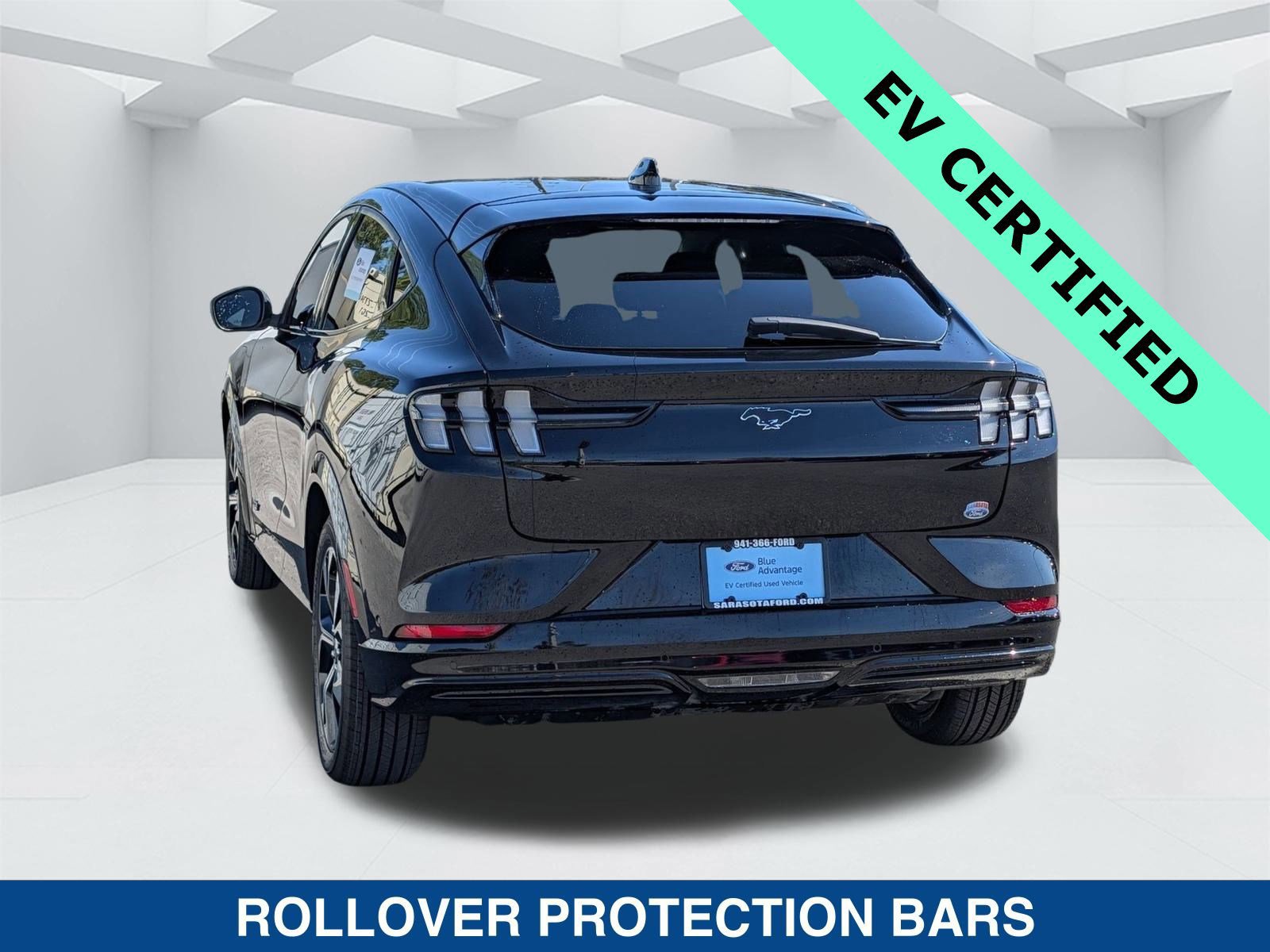 Certified 2022 Ford Mustang Mach-E Premium image 2