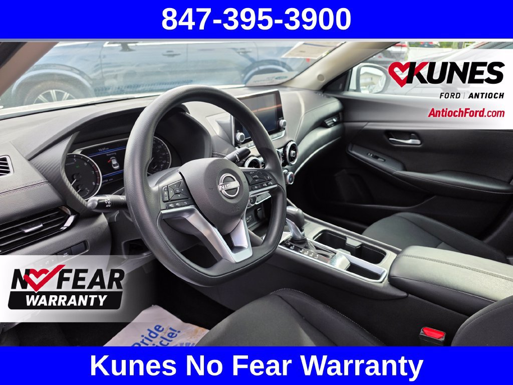 Used 2024 Nissan Sentra SV FWD image 25