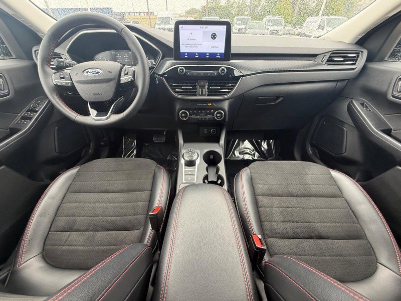 Certified 2021 Ford Escape SEL w/ SEL Stealth AWD Package image 16