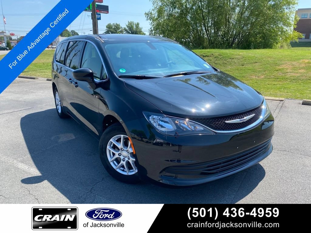 Used 2020 Chrysler Voyager LX FWD video 1