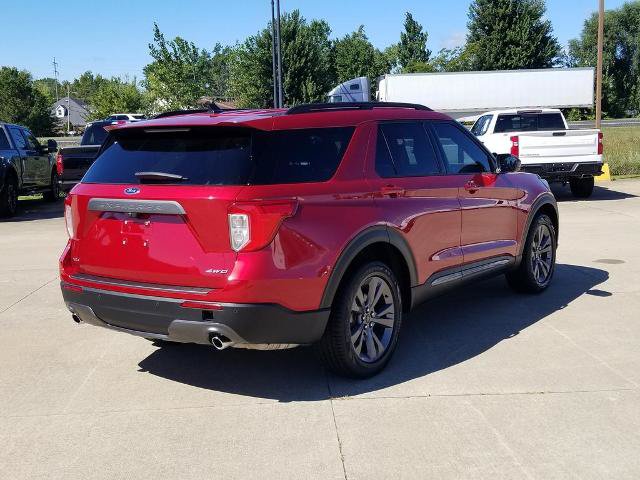 Certified 2024 Ford Explorer XLT w/ Equipment Group 202A AWD/4WD image 2