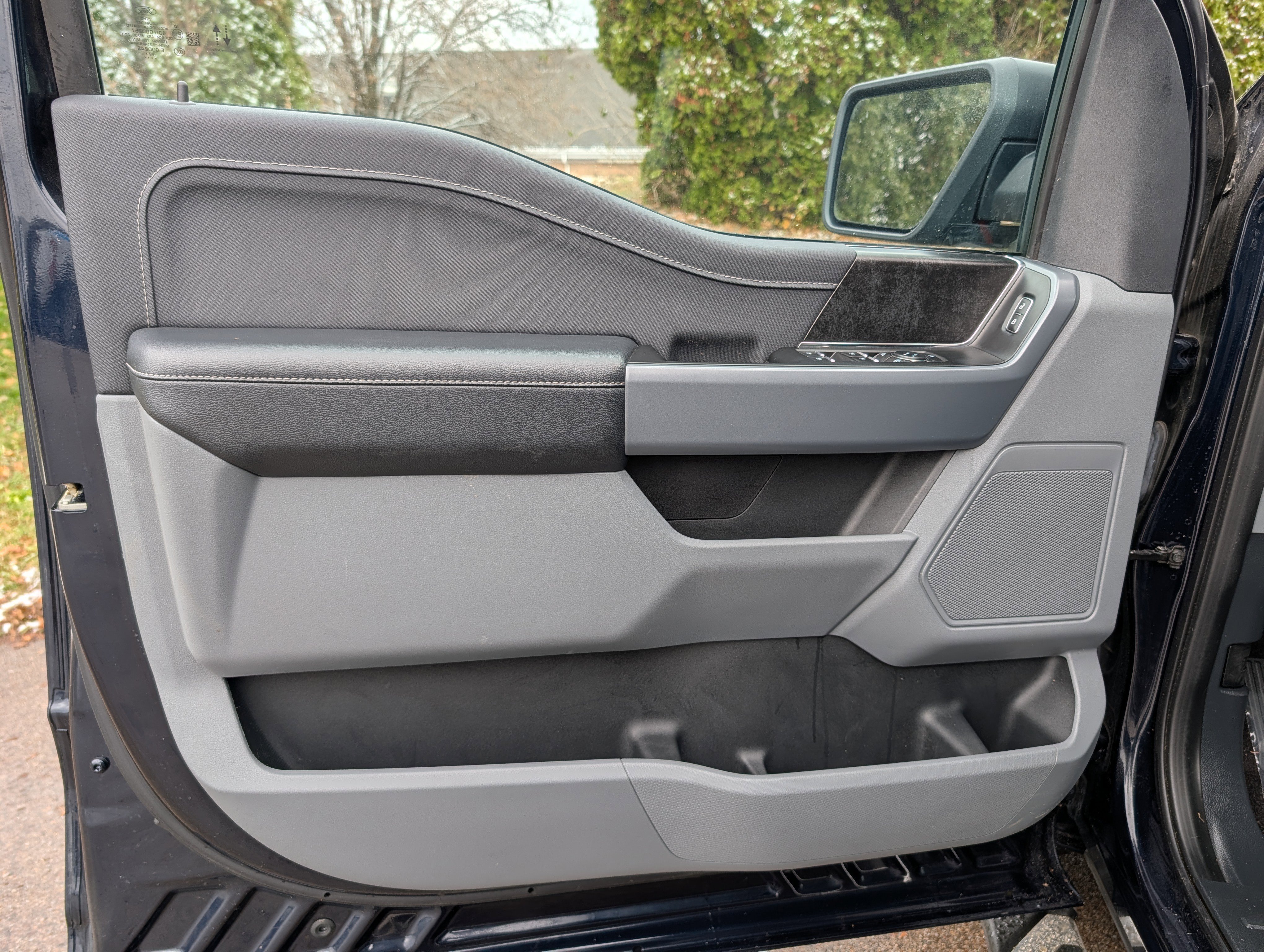 Certified 2023 Ford F150 XLT w/ Equipment Group 302A High image 32