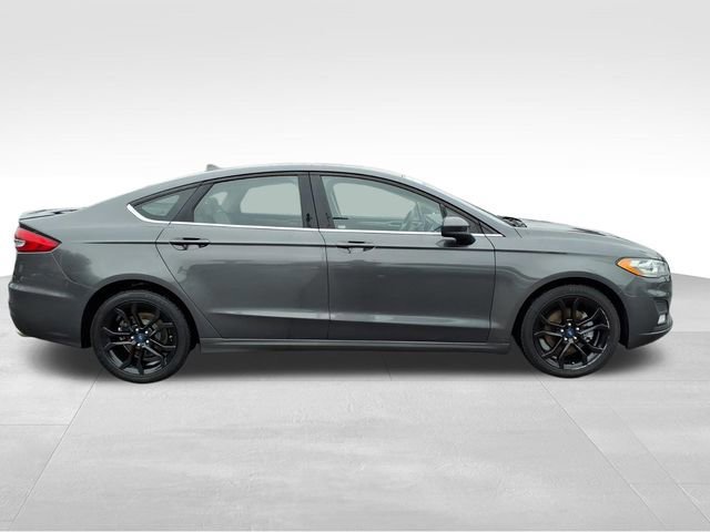 Certified 2019 Ford Fusion SE w/ Equipment Group 151A image 7