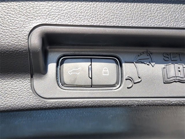 Certified 2022 Ford Explorer XLT w/ Equipment Group 202A image 35