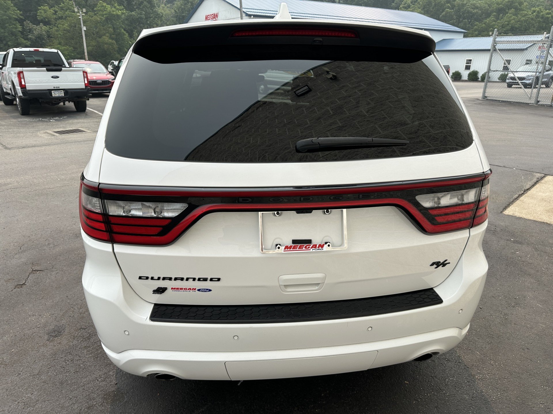 Used 2021 Dodge Durango R/T w/ Blacktop Package AWD/4WD image 6