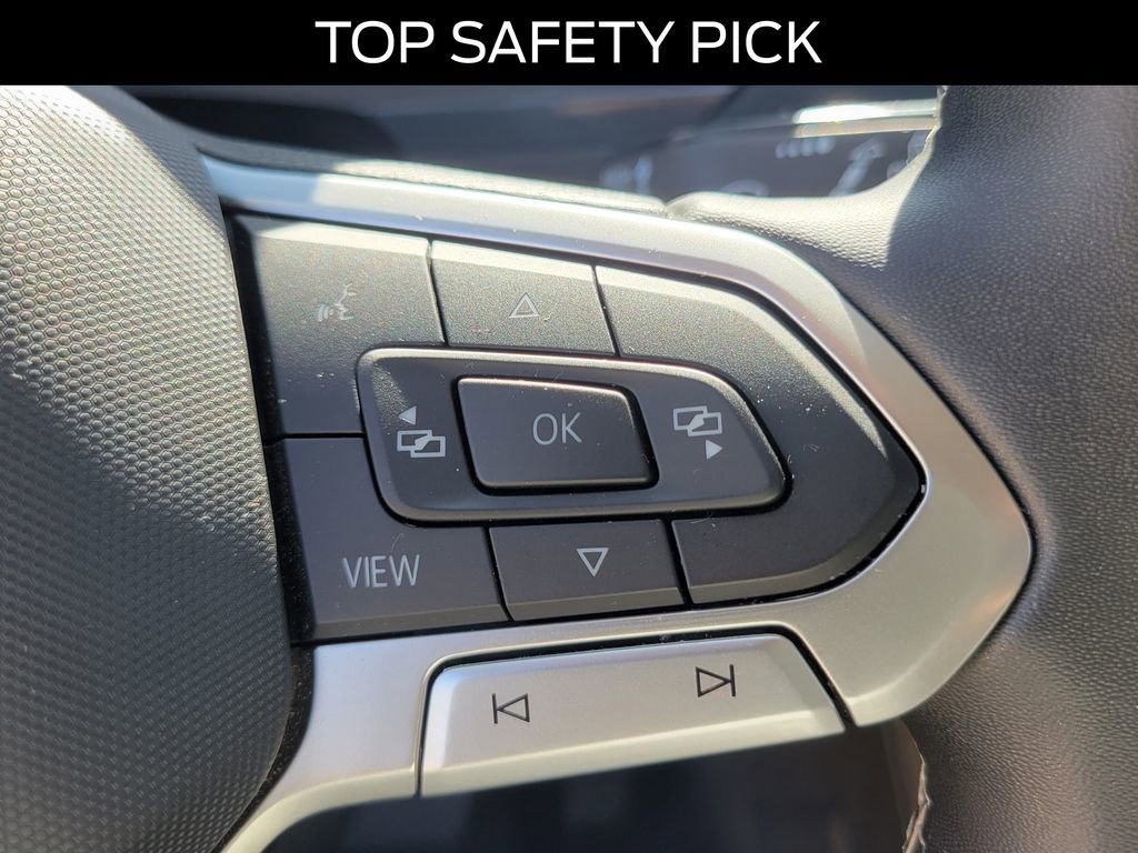 Used 2022 Volkswagen Tiguan SE image 23