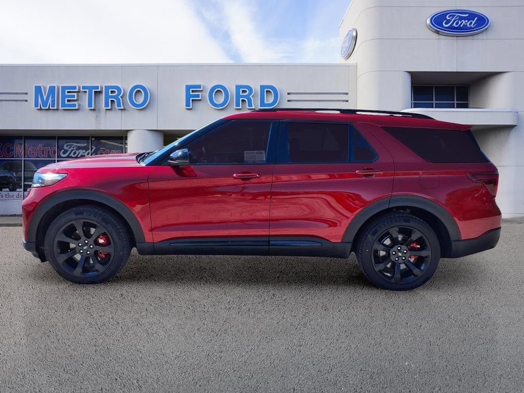 Certified 2023 Ford Explorer ST w/ Equipment Group 401A AWD/4WD image 6