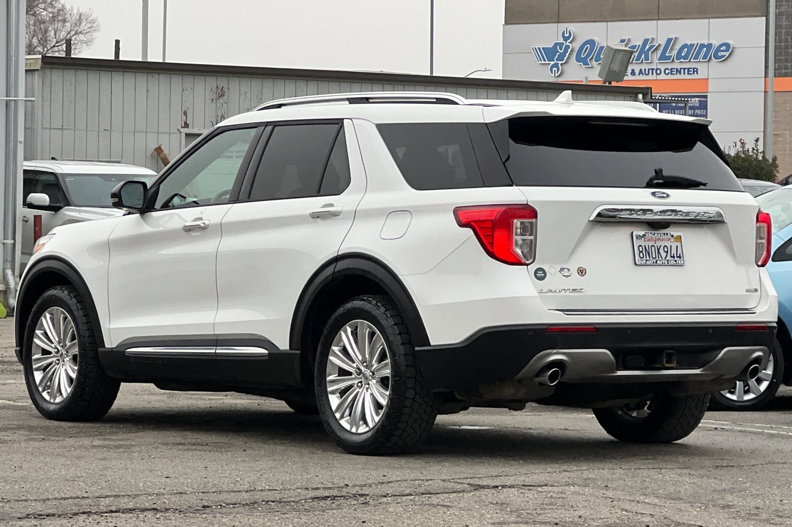 Certified 2020 Ford Explorer Limited w/ Class III Trailer Tow Package image 3
