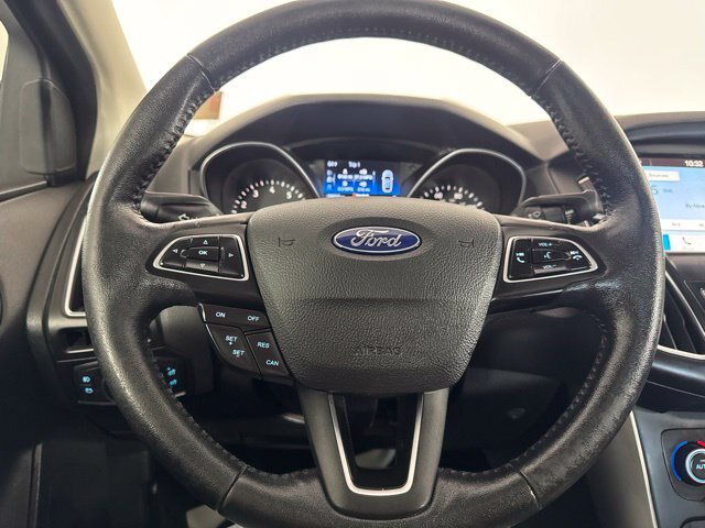Certified 2018 Ford Focus Titanium FWD image 16