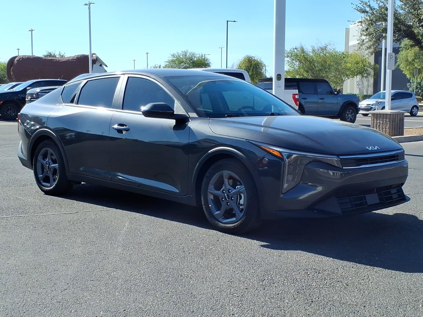 Used 2025 Kia K4 FWD image 7