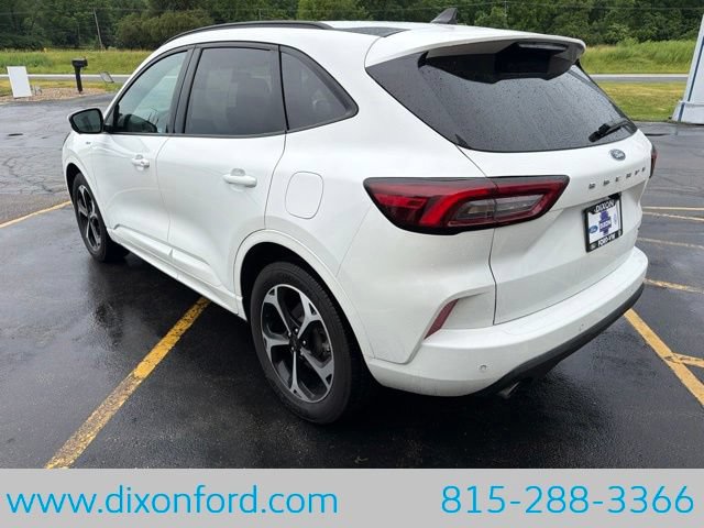 Certified 2023 Ford Escape ST-Line Elite AWD/4WD image 7