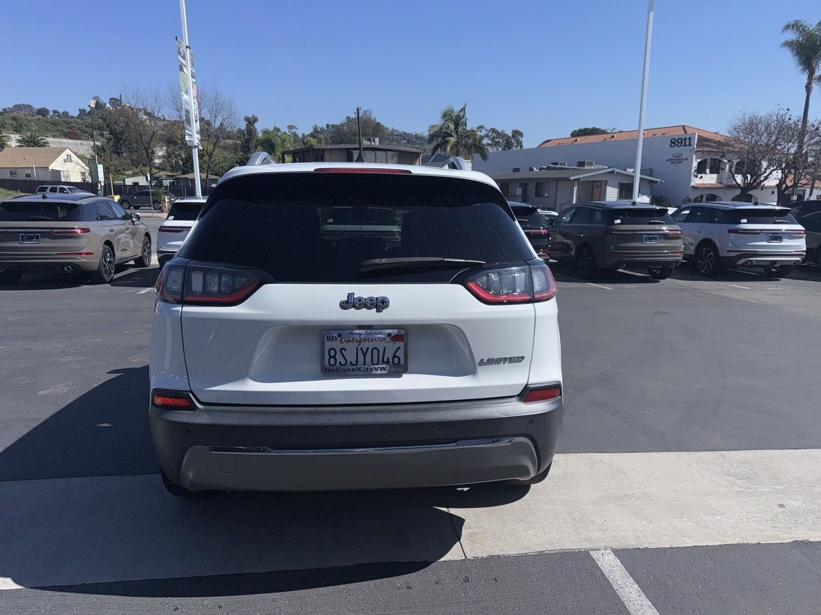 Used 2020 Jeep Cherokee Limited image 8