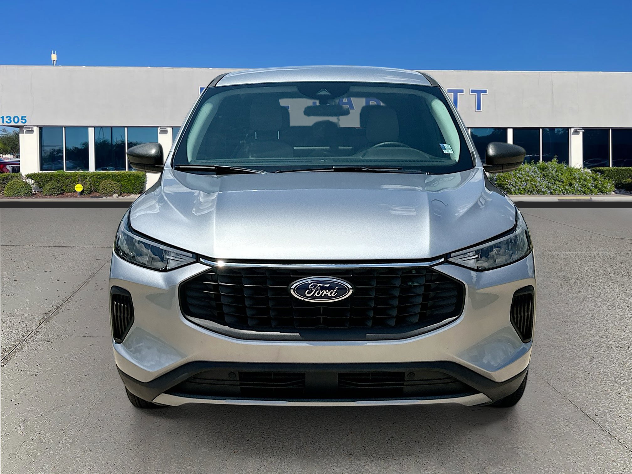 Certified 2024 Ford Escape Active w/ Tech Pack #1 FWD image 2