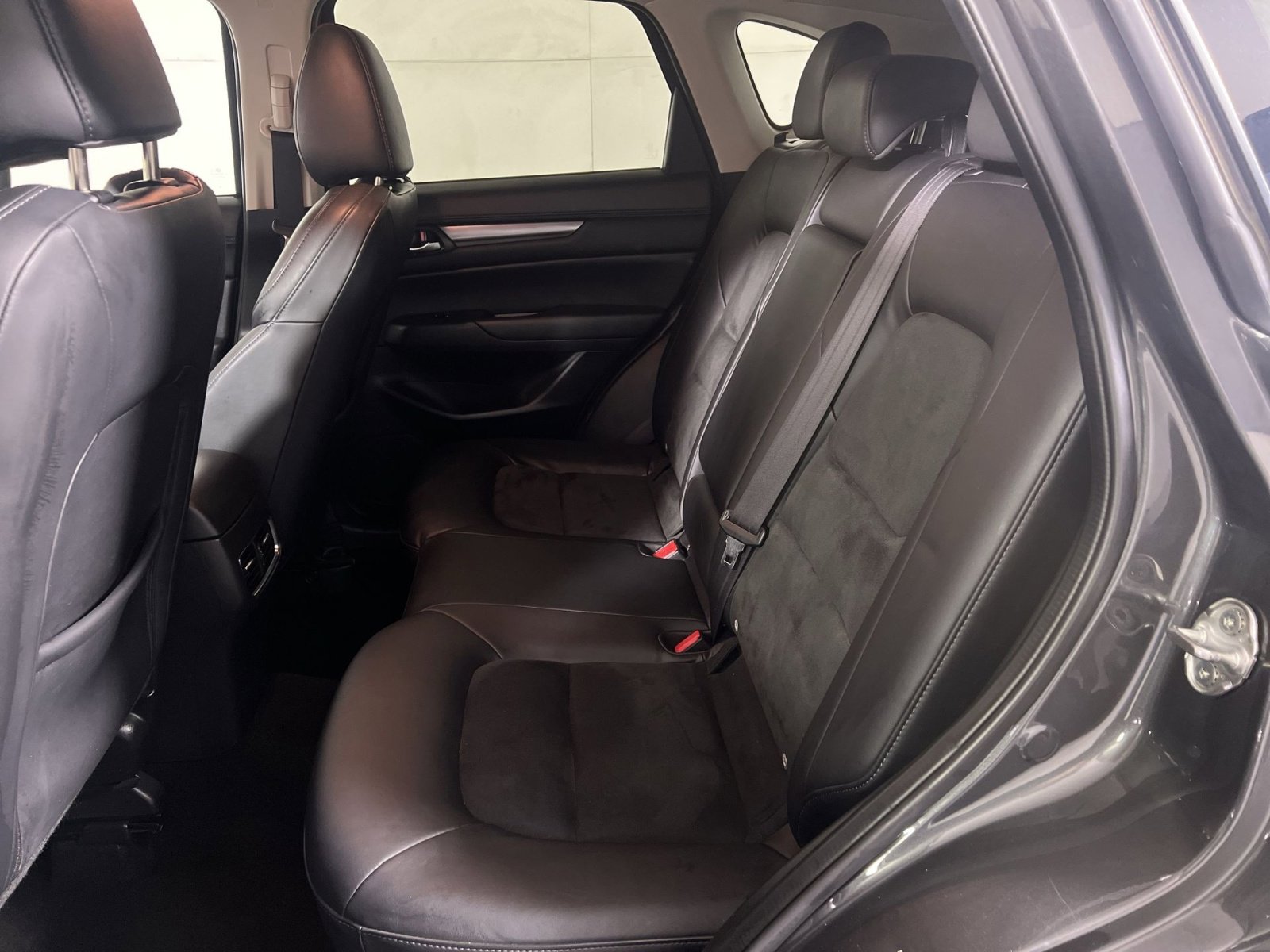 Used 2021 MAZDA CX-5 Touring image 22