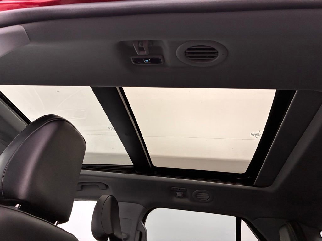 Certified 2023 Ford Explorer XLT w/ Equipment Group 202A image 14