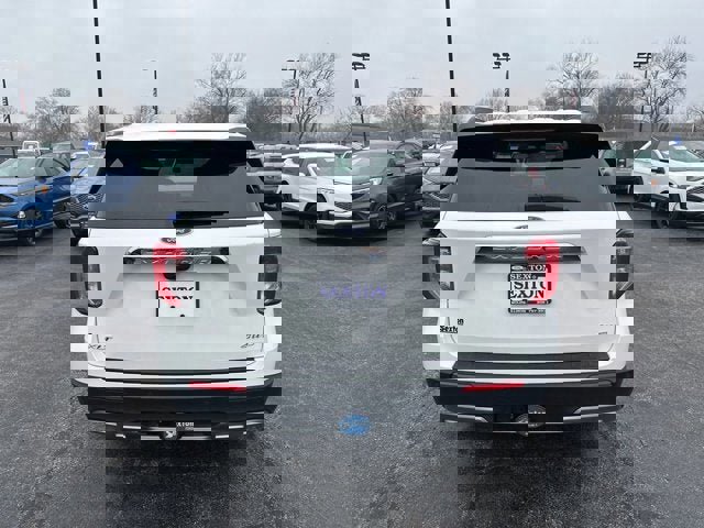 Certified 2023 Ford Explorer XLT w/ Equipment Group 202A image 4