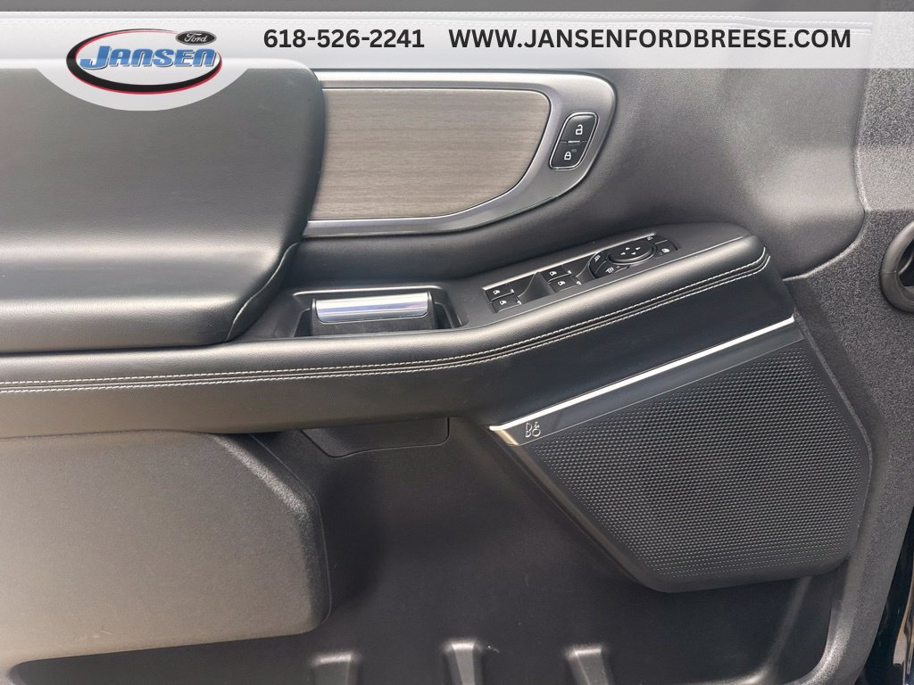 Certified 2025 Ford Expedition Platinum AWD/4WD image 12