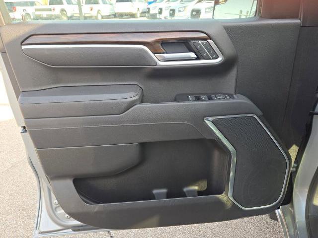 Used 2025 GMC Sierra 1500 SLT AWD/4WD image 19