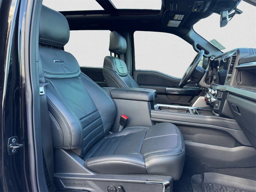 Certified 2025 Ford F350 Platinum image 15