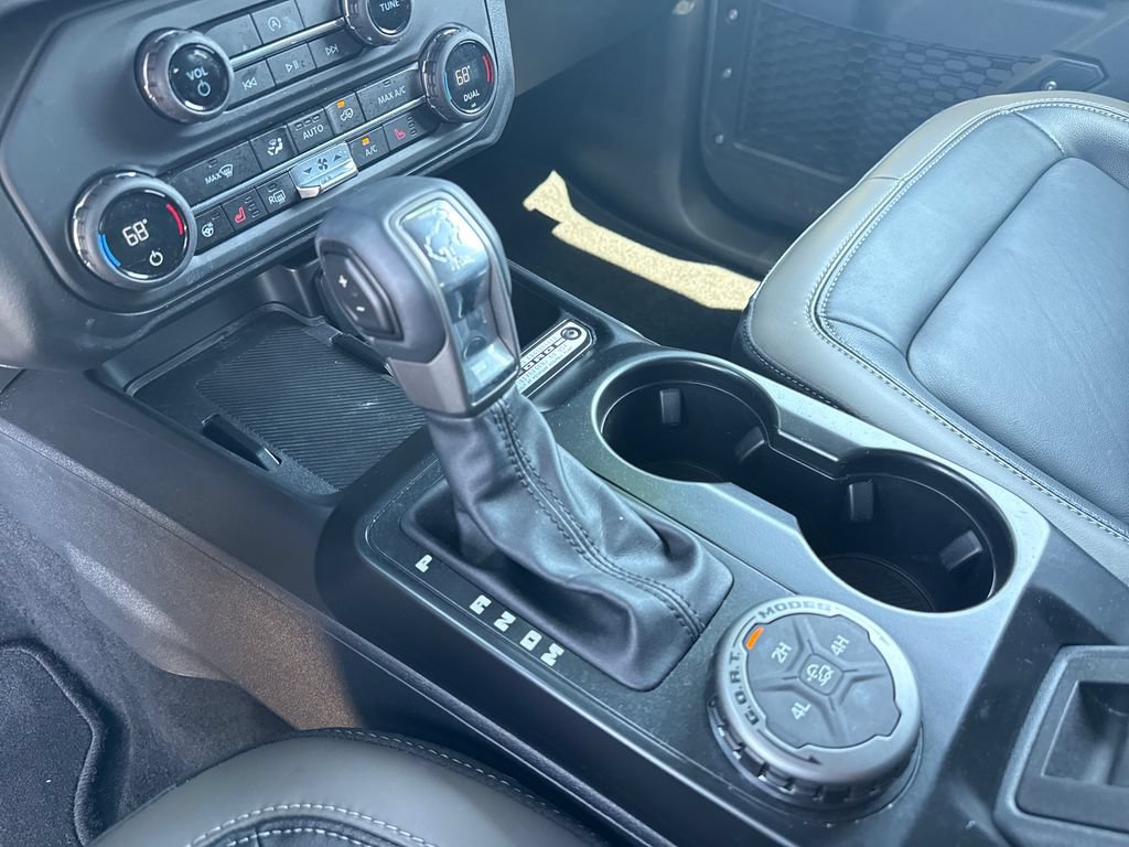 Certified 2025 Ford Bronco Outer Banks AWD/4WD image 25