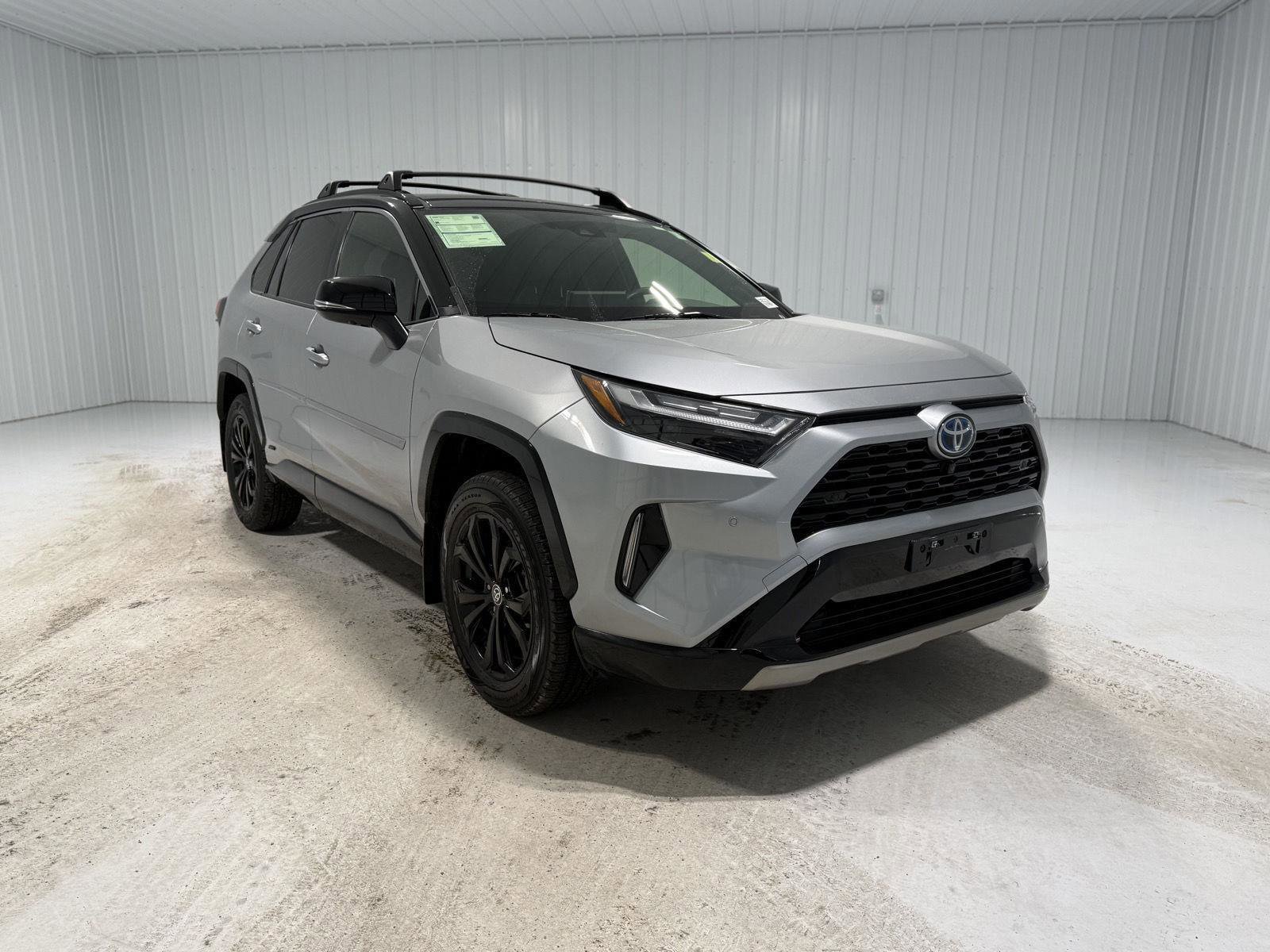 Used 2022 Toyota RAV4 XSE image 7