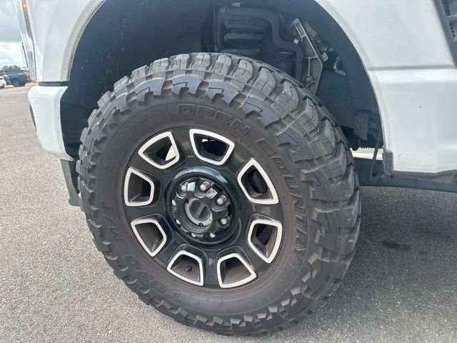 Certified 2025 Ford F350 Platinum w/ FX4 Off-Road Package AWD/4WD image 6