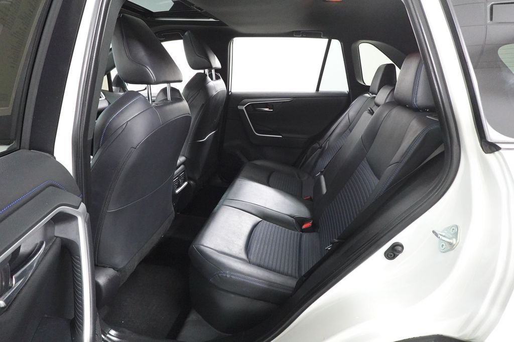 Used 2019 Toyota RAV4 XSE w/ XSE Weather Package AWD/4WD image 29