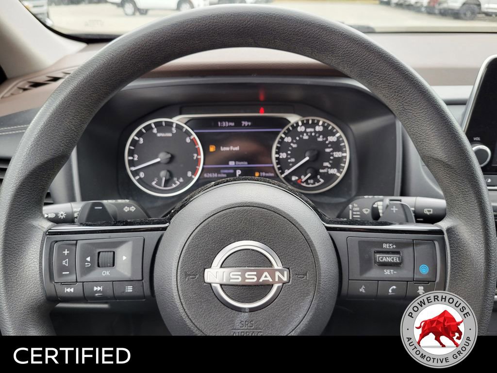 Used 2023 Nissan Rogue SV image 31