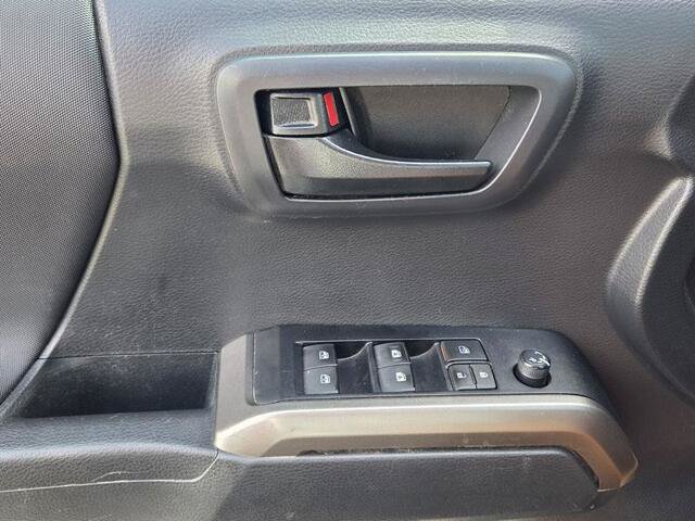 Used 2023 Toyota Tacoma 4x4 Double Cab w/ Trail Edition image 31