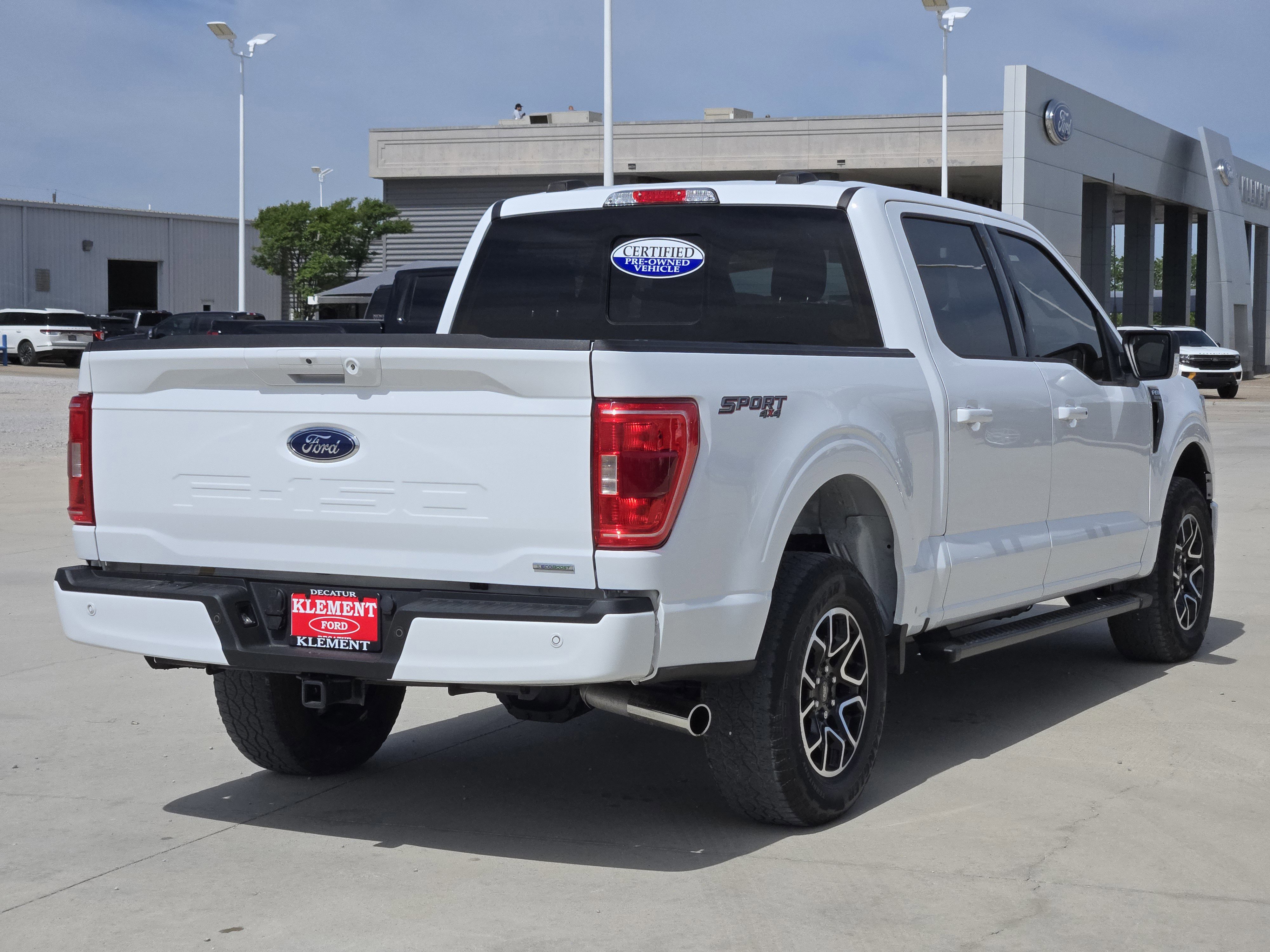 Certified 2022 Ford F150 XLT w/ Equipment Group 302A High image 5