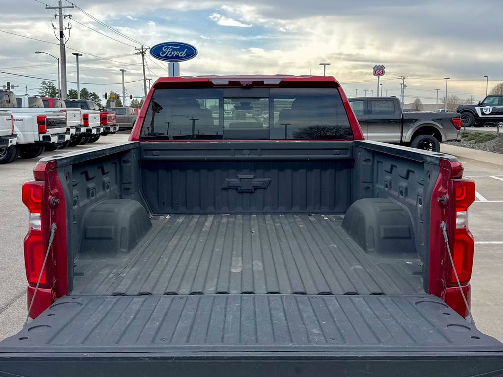 Used 2021 Chevrolet Silverado 1500 LTZ w/ Technology Package image 15