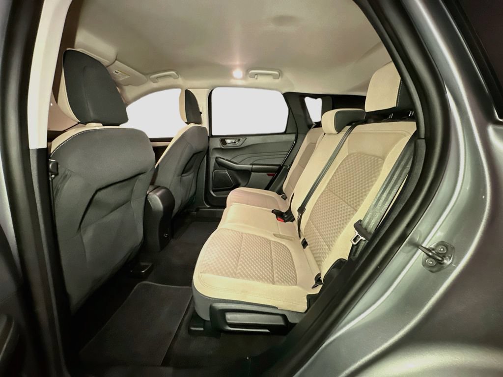 Certified 2022 Ford Escape SE AWD/4WD image 28