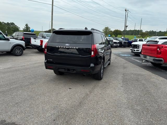 Certified 2025 Ford Expedition Active RWD image 29