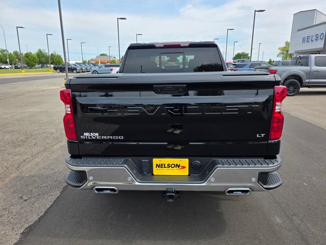 Used 2024 Chevrolet Silverado 1500 LT AWD/4WD image 12