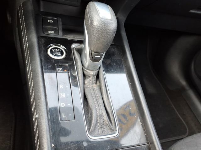 Used 2021 Nissan Kicks SV image 21