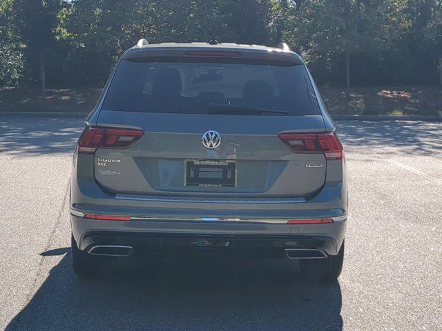 Used 2020 Volkswagen Tiguan SEL Premium R-Line w/ 3rd Row Seat Package AWD/4WD image 5