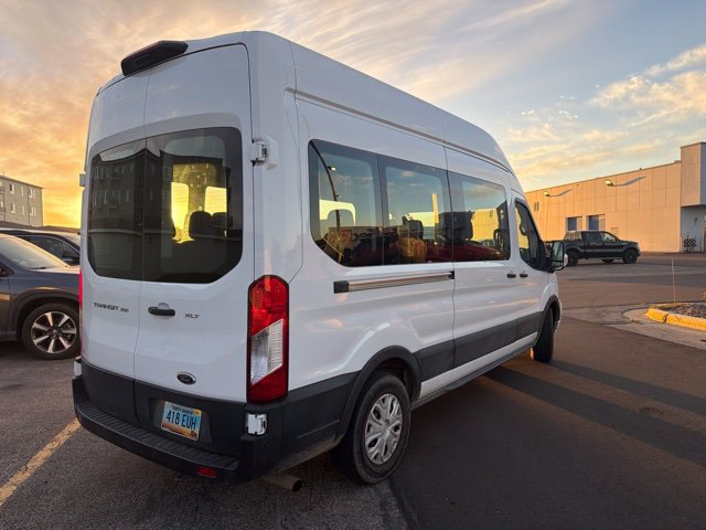 Certified 2022 Ford Transit 350 XLT RWD image 5