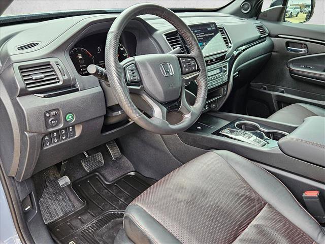 Used 2024 Honda Ridgeline Black Edition image 10