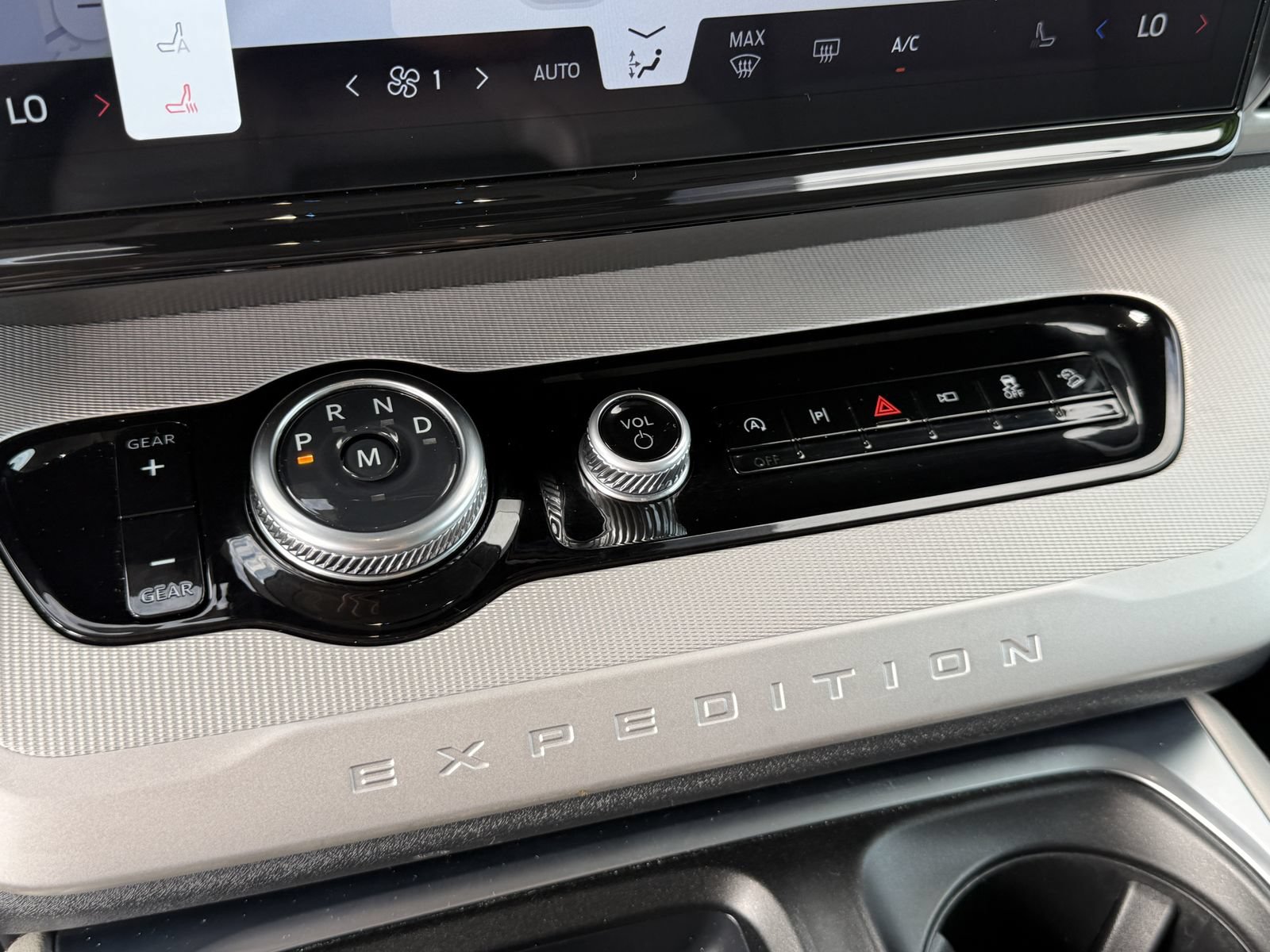Certified 2025 Ford Expedition Max Active AWD/4WD image 37