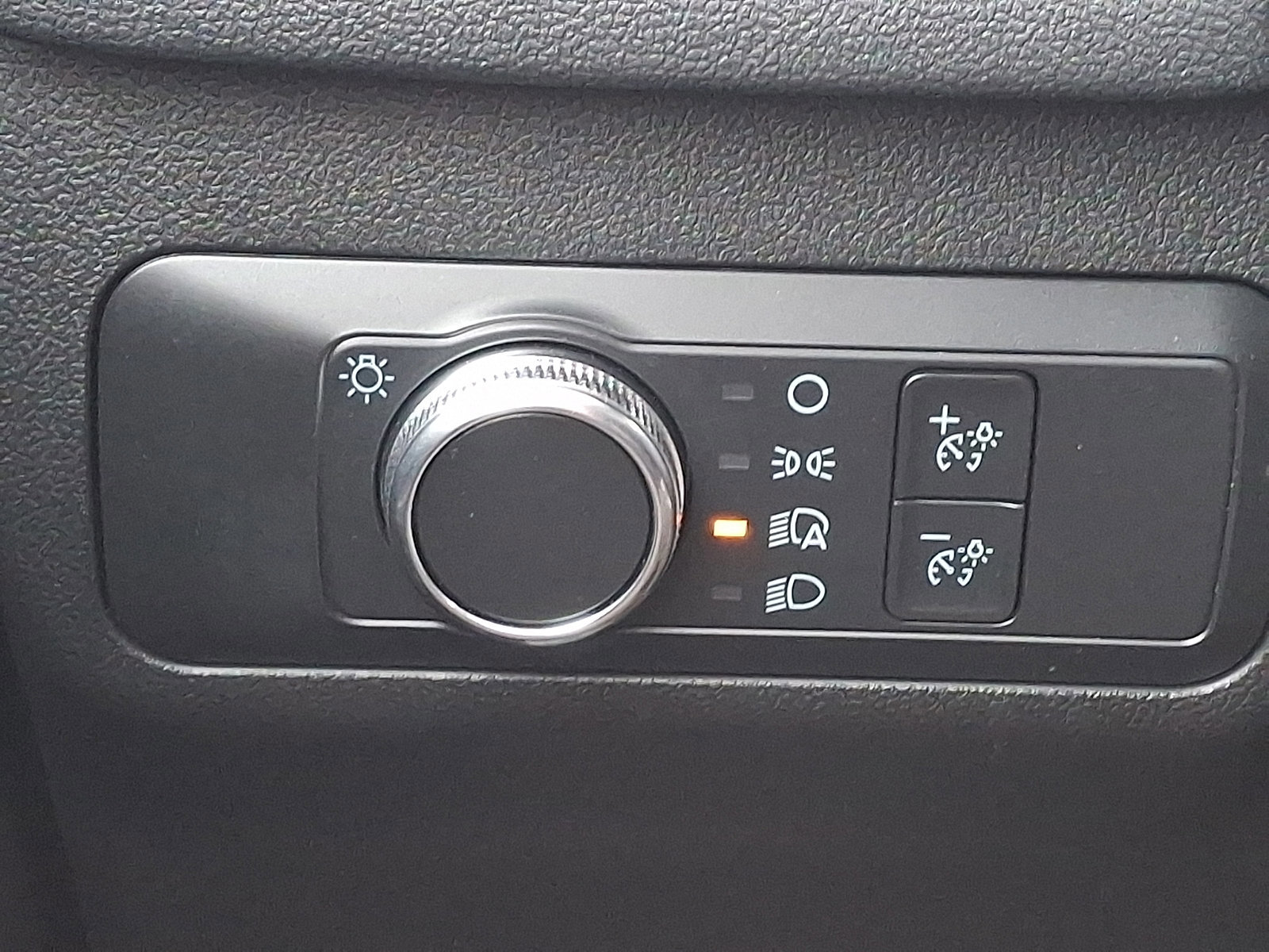 Certified 2022 Ford Escape SE image 24