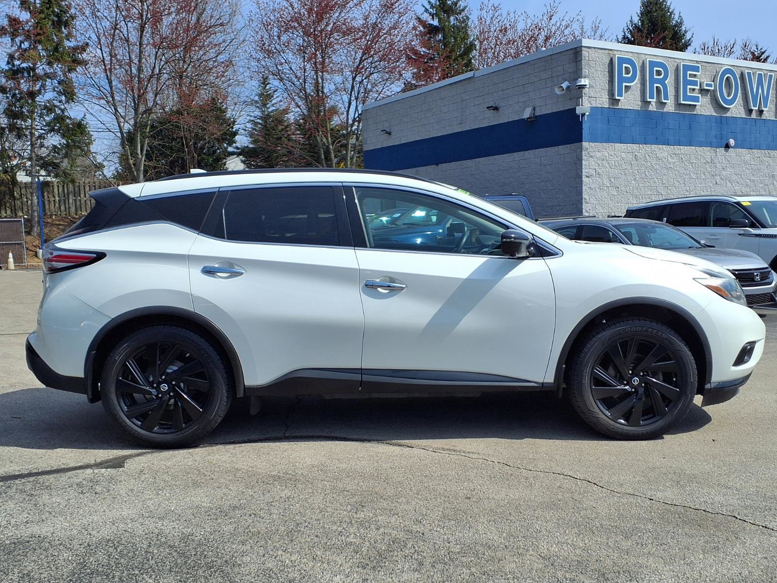 Used 2018 Nissan Murano SL w/ Midnight Edition Package image 6