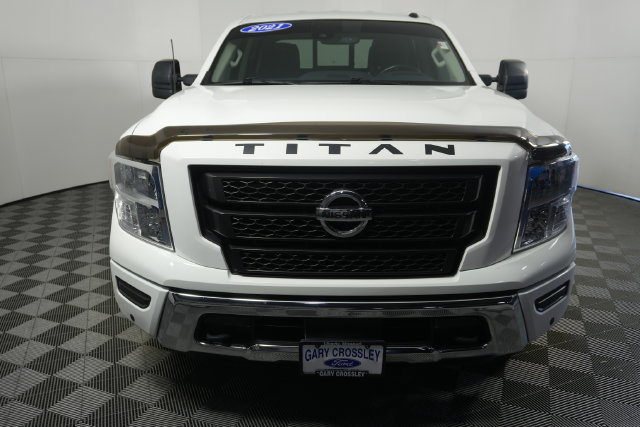 Used 2021 Nissan Titan SV w/ SV Convenience Package AWD/4WD image 8