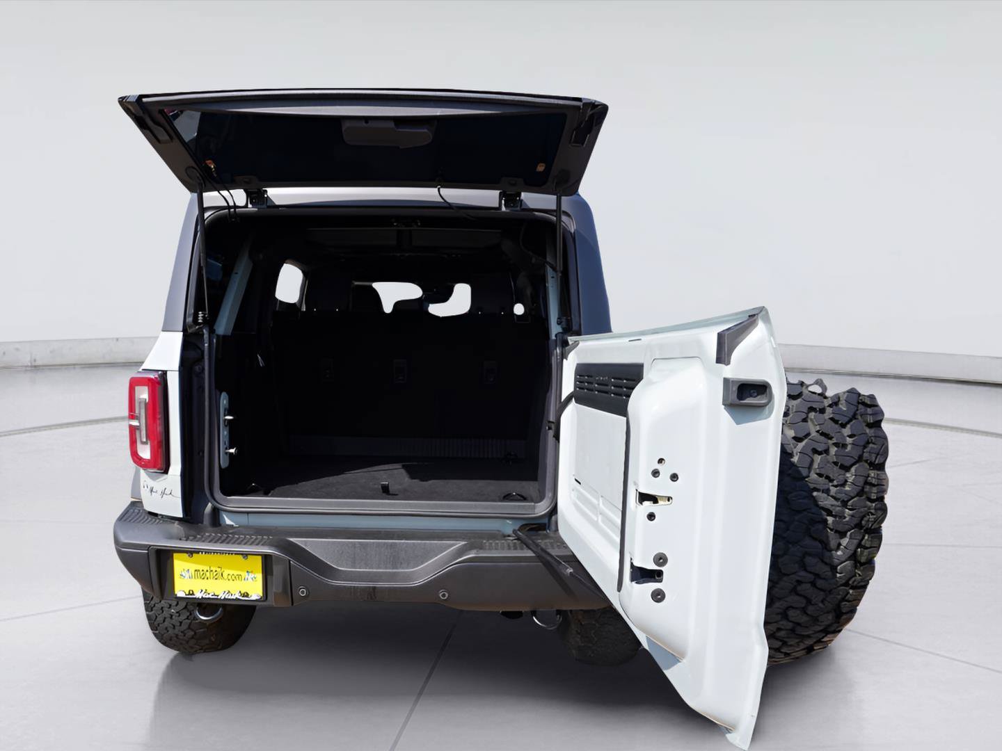 Certified 2023 Ford Bronco Badlands AWD/4WD image 27