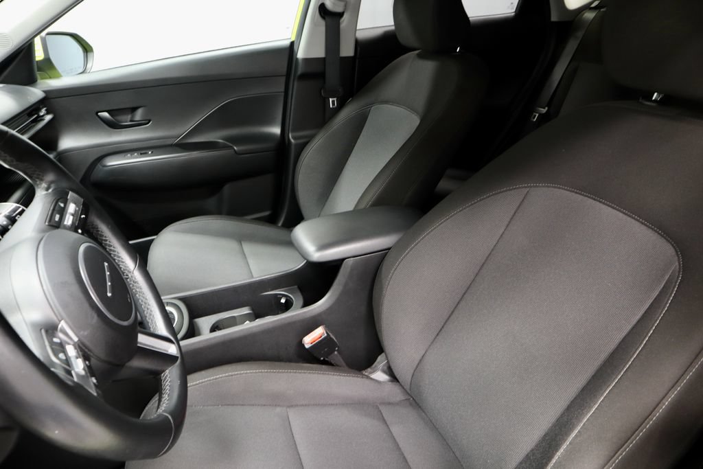 Used 2024 Hyundai Kona SEL FWD image 23