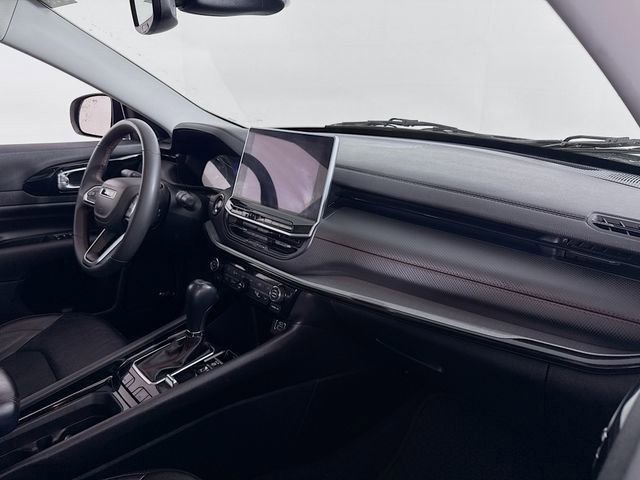 Used 2022 Jeep Compass Trailhawk w/ Sun and Sound Group image 28