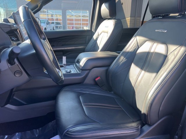 Certified 2024 Ford Expedition Platinum image 23